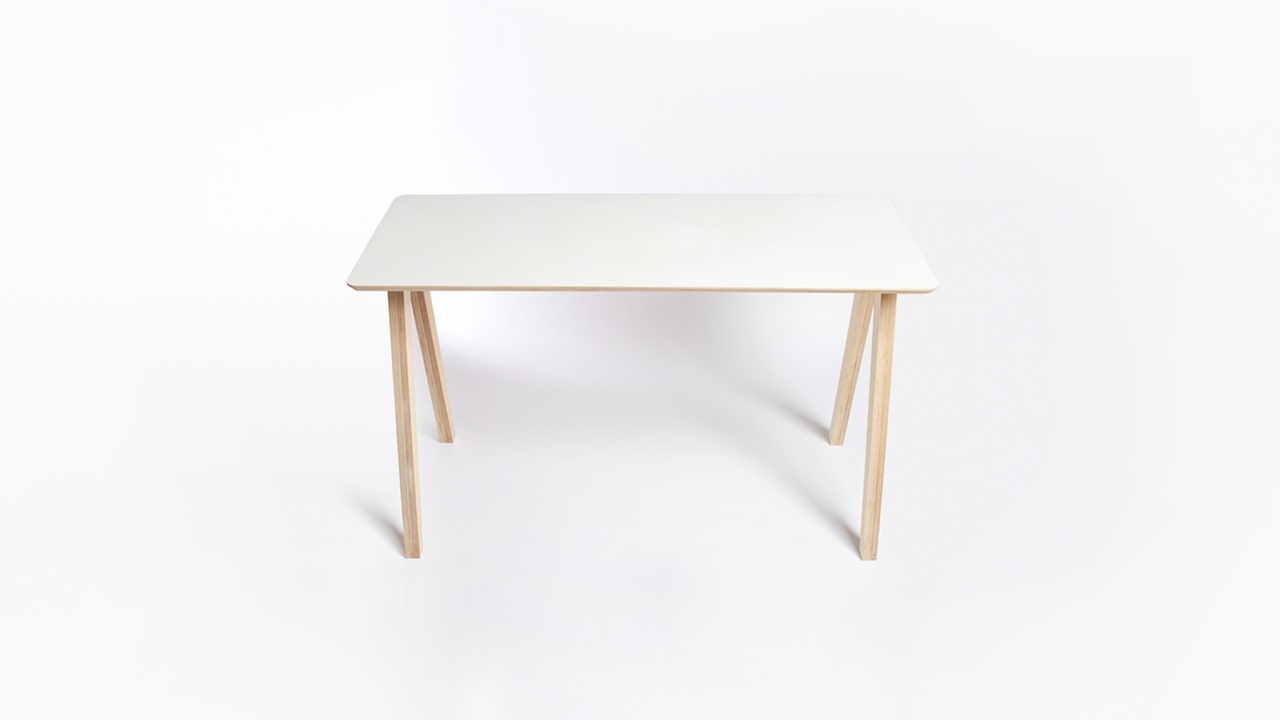 Whole view of the Olivia Desk by Joni Steiner for Opendesk